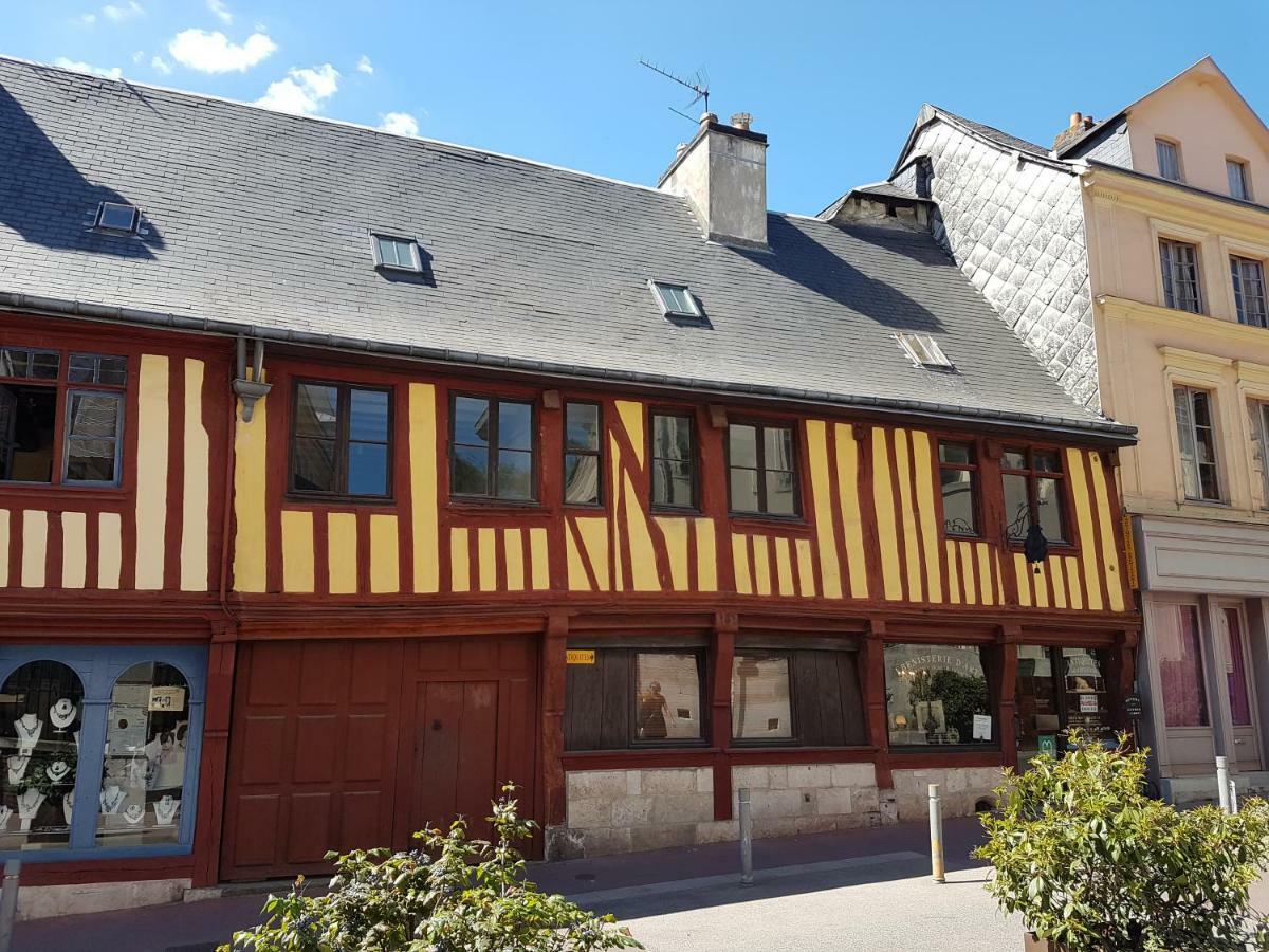 Le Repaire De Rougemare Deco Soignee Et Chaleureuse, Centre Historique Apartment Rouen Exterior photo